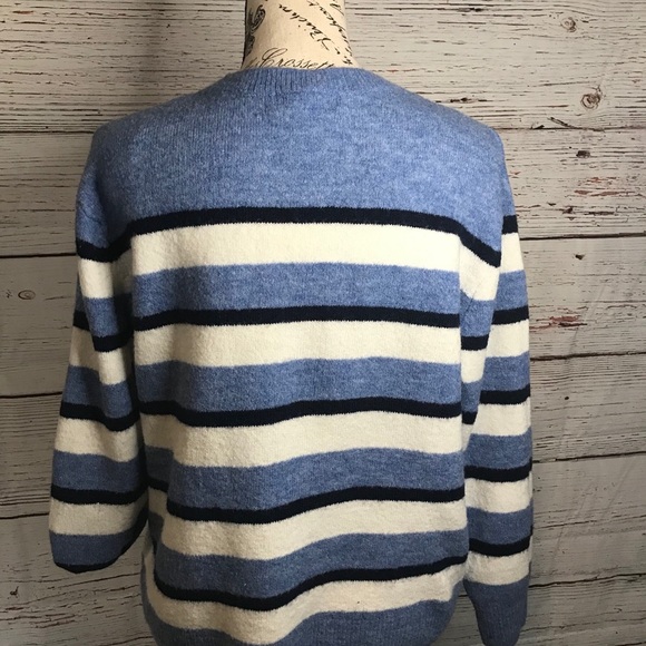 - H&M sweater striped - Picture 5 of 11